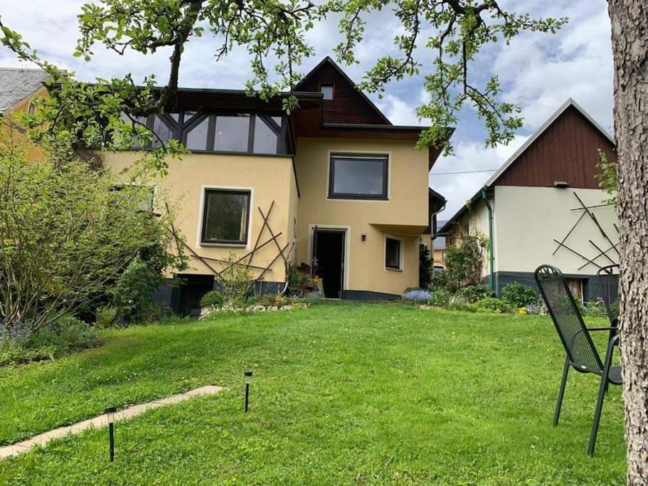 Gartentraum, Feuergrill, Kids-Spielwelt, 4Raeume Hartenstein  Exteriör bild